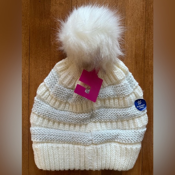 Kohl's Cream Knit Beanie with Silver Details - Picture 2 of 4